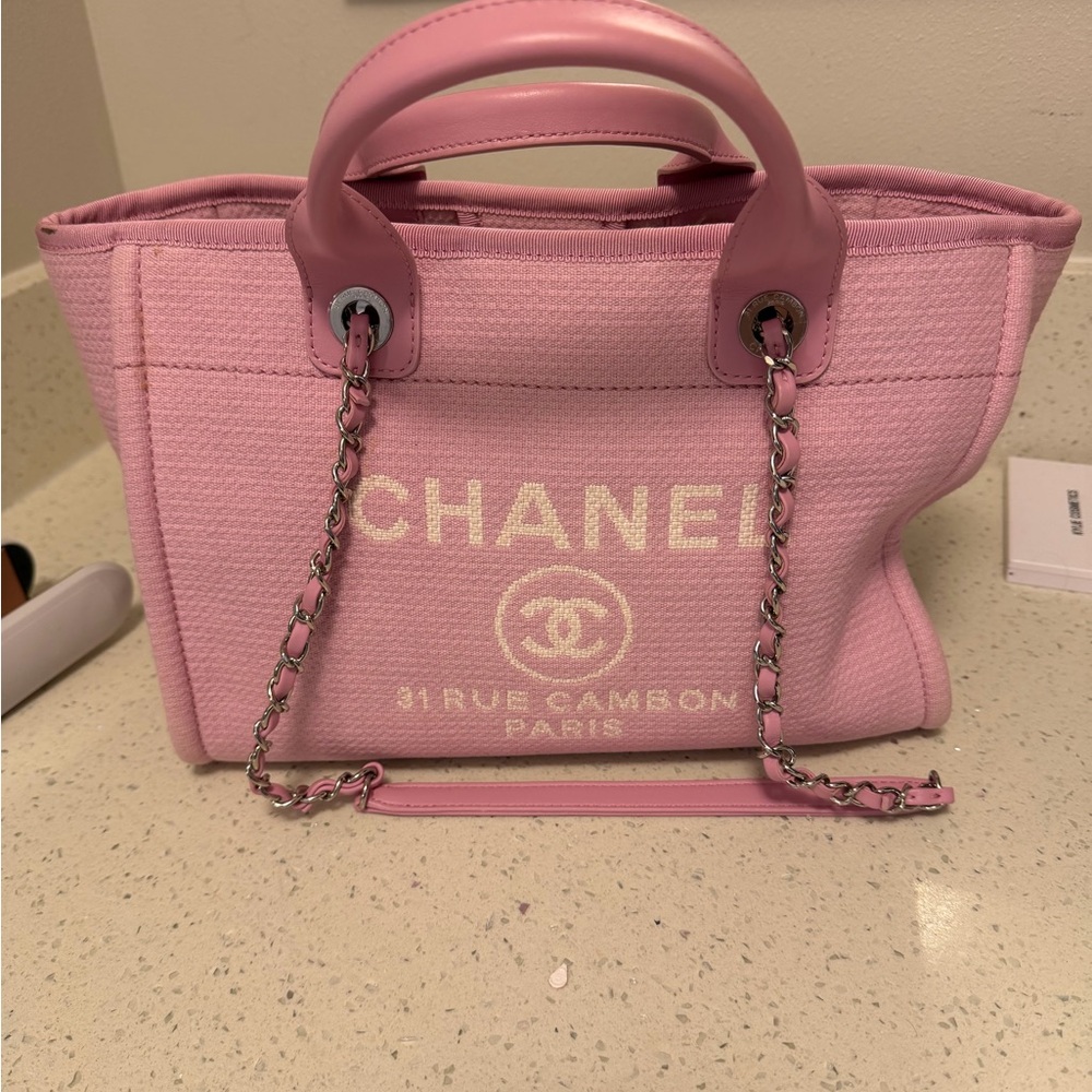 CHANEL Light Pink Canvas Logo Tote with Chain-Strap - Picture 7 of 8